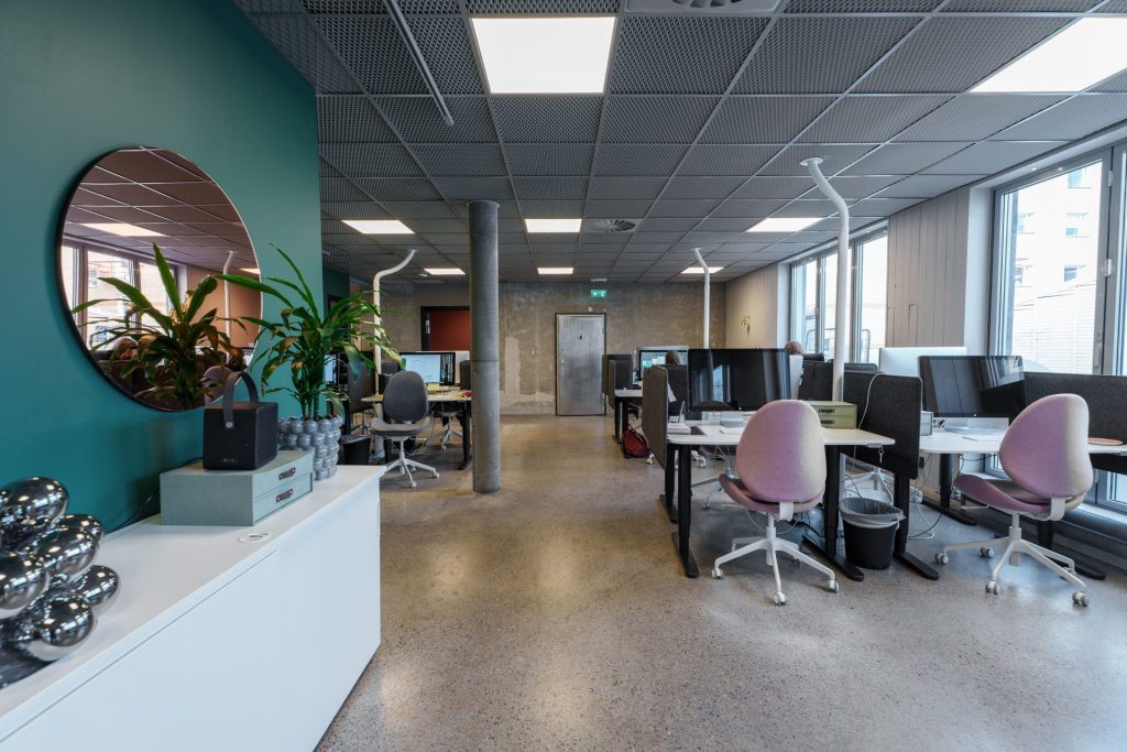 Kreativt kontor hos Yours i Lulea
